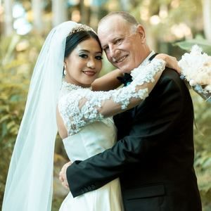 Meet your Posher, Mayzie